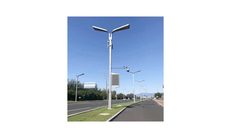 多功能道路智慧综合杆